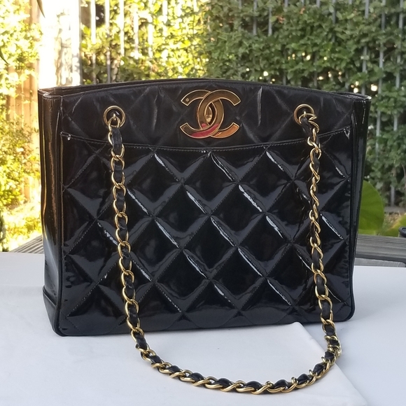 CHANEL Timeless Huge CC 24K Gold Plated Quilted leather chain strap Tote handbag - Picture 6 of 16